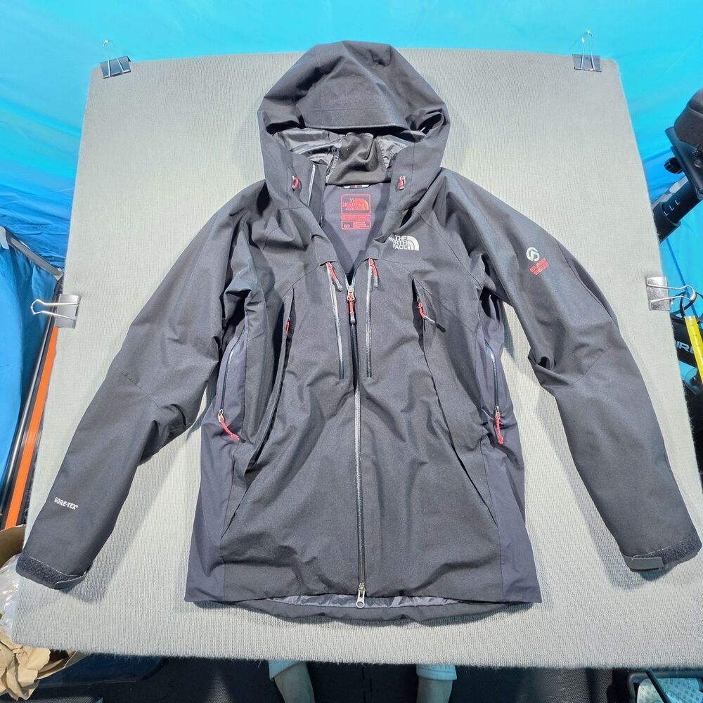 The North Face Summit Series Men's Black Gore-Tex Hooded Shell Jacket S/P